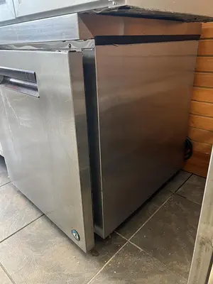 Used HOSHIZAKI CRMR27-LP Undercounter Refrigerators Florida US | BAM Discount Restaurant Equipment #1437915