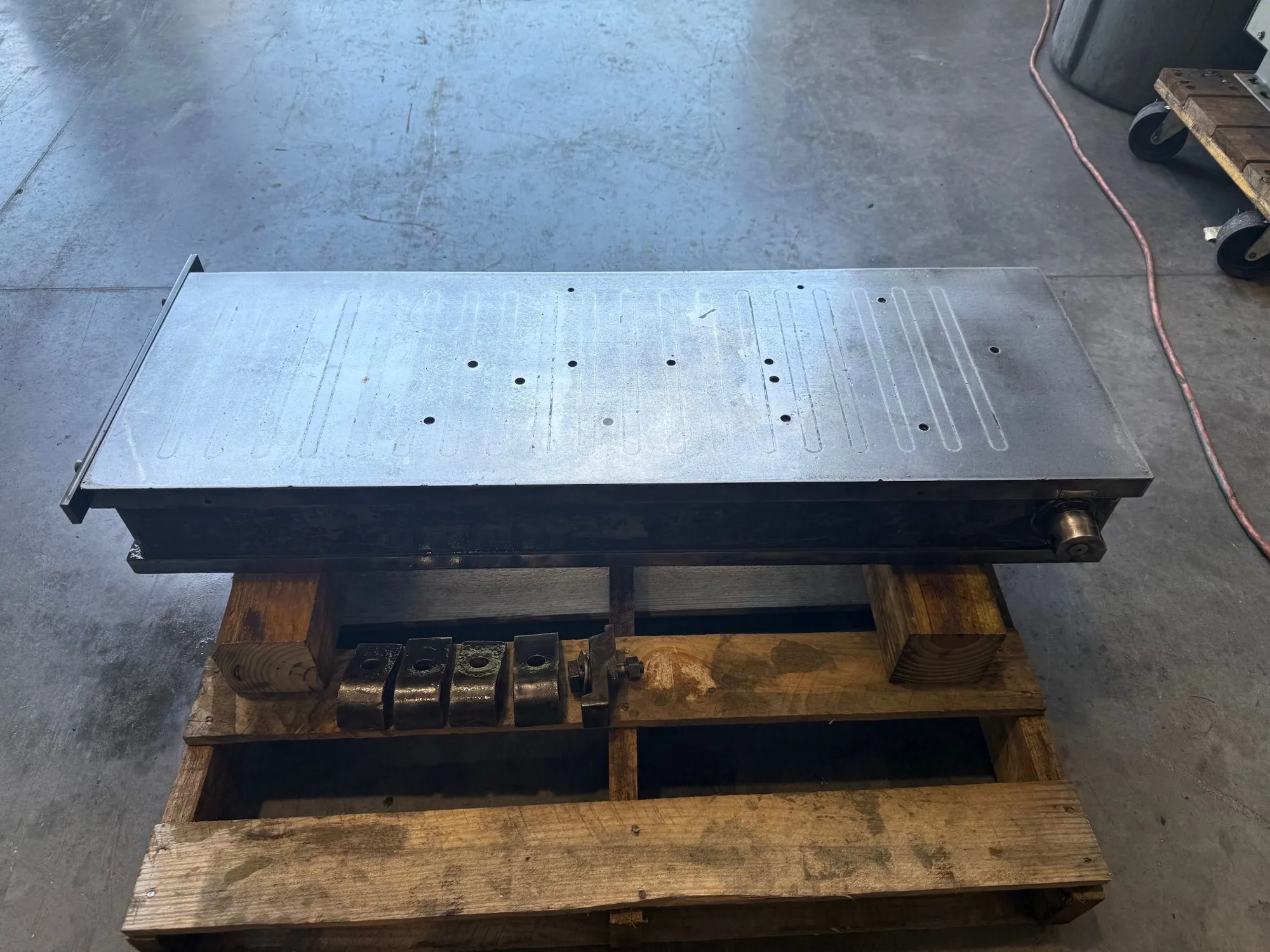 Magnetic Chuck 12" x 36" Manual #7649