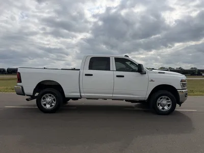 New | in-Stock 2025 RAM 2500 HEAVY DUTY CREW 4X4 Pickup Trucks Minnesota US | Carco Truck & Equipment #1513850