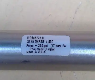 Parker WD545771 B 00.75 DXPSR 4.000 Pneumatic Cylinder 250PSI 17 Bar 6E