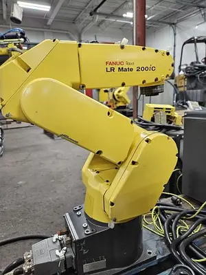 USED 2011 FANUC LR MATE 200IC