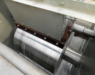 USED BUFFALO TECHNOLOGIES DRUM FLAKER BUFLOVAK 24 X 24