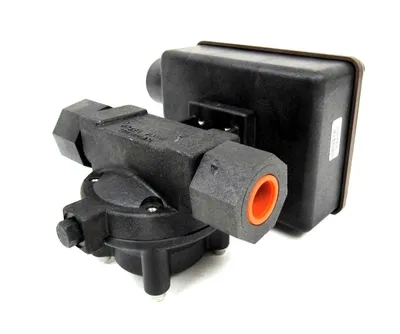 NEW UNIVERSAL FLOW MONITORS SX-PIB3GM-4FP-32V1.0-A3XR-ST FLOWMETER 157313