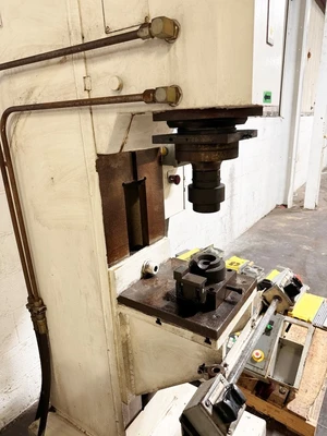 VSI PM35 ORBITAL RIVETER