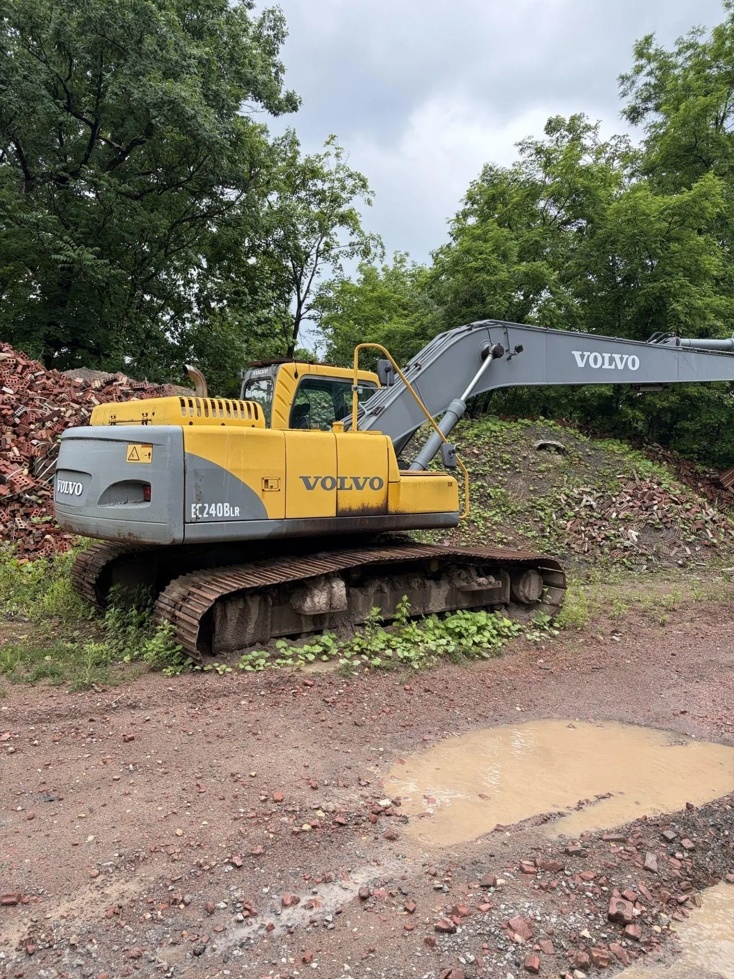 Used 2004 VOLVO EC240BLR Dredging excavators Pennsylvania US | Aucto #1308616