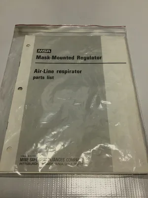 MSA 7-1082-1 Mask Mounted Regulator Air Line Respirator with Hose Holder