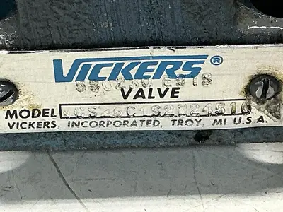USED VICKERS DG4V-3-2AL-M-U-HL7-60-EN594