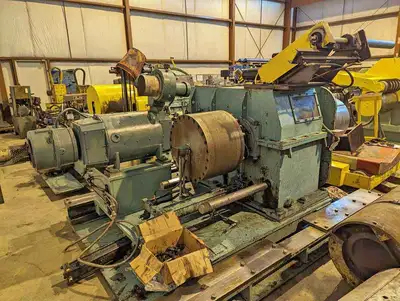 20,000# x 26" Waterbury Reversing Recoiler