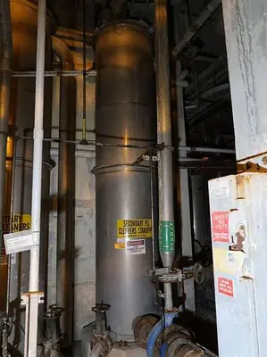 USED APACHE STAINLESS TANK