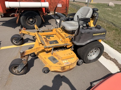 Used HUSTLER FH721V  - ENGINE HAS BEEN REPLACED AT 215 HOURS Mowers Michigan US | Miedema Asset Management Group #1414356