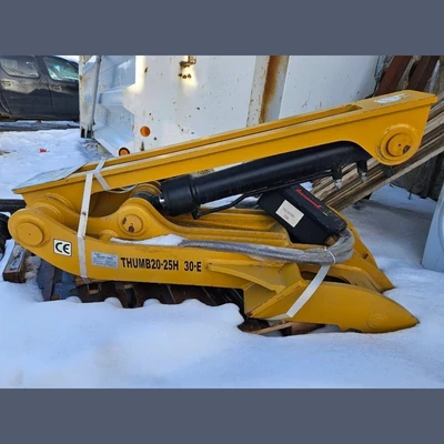 USED CATERPILLAR 320E L