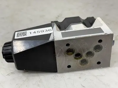 USED TOKIMEC DG4VS-5-0A-M-P7L-H-7-40-JA5