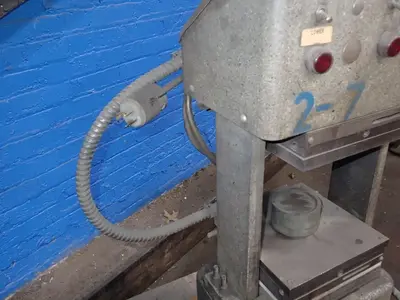 USED DAKE 44225