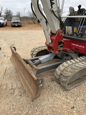USED 2022 TAKEUCHI TB 235-2