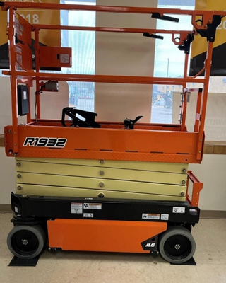 USED 2017 JLG R1932