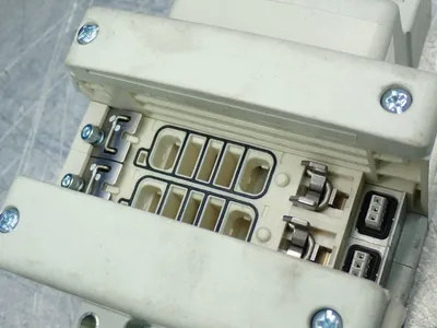 Used SMC VV5QC1106N7FD3 Solenoid Valves Ohio US | HGR 24 #1084896