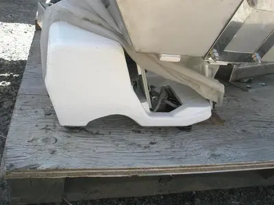 Feeder, Vibratory, 10" X 22", S/st, Electro-Magnet Driven, #C736625