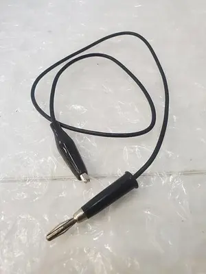 TEST LEAD CONNECTOR WITH MINIGATOR CLIP TO BANANA PLUG