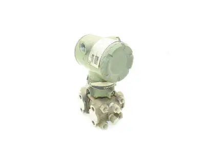Yokogawa EJA 110 Pressure Transmitter Display 24VDC 500 PSI 1/4" NPT