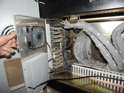 Used KOH YOUNG _UNKNOWN_ Solder Paste Inspection System Texas US | OCO Industrial #1601916