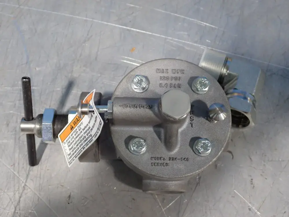 USED GRACO 224040