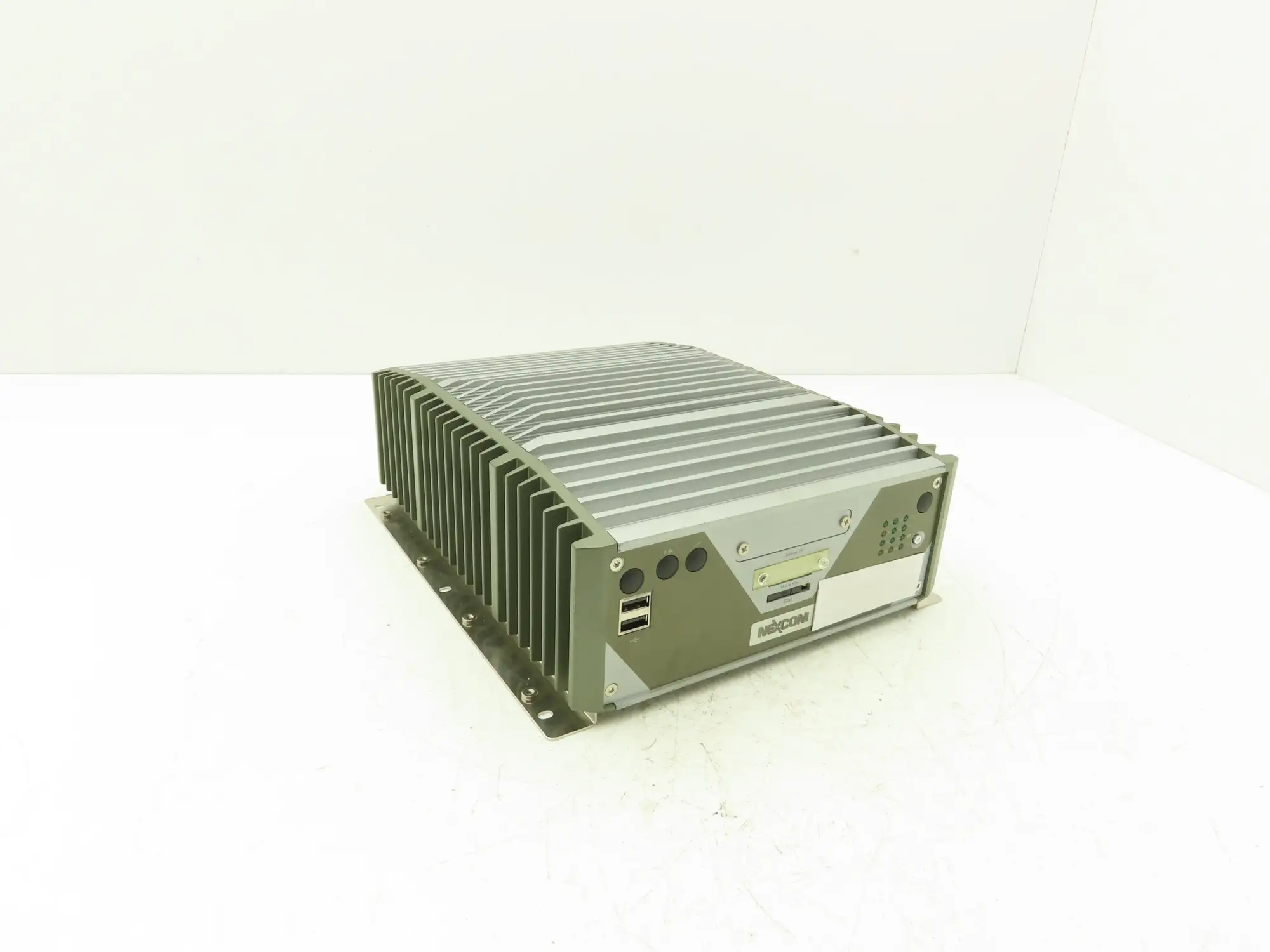 Nexcom NISE3900E-H310 Intel Core i7 Fanless PC 2.4 GHz 16GB Ram 0-30VDC input