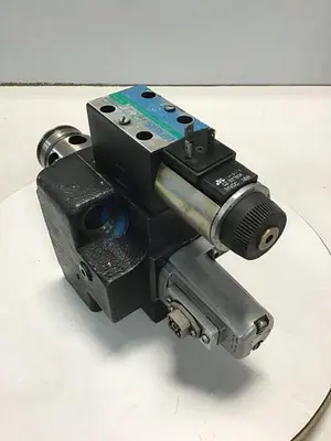 USED VICKERS DG4V3S2AMUHL760EN490