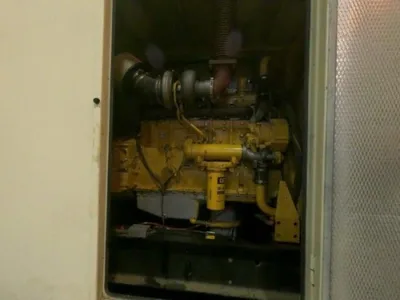 USED 1991 CATERPILLAR SR4-400KW
