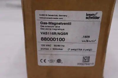 Kromschroder VAS115R/NQSR , GAS SOLENOID VALVE 88000100 NEW IN BOX STOCK H393
