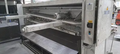 USED 2002 LVD HST-C 31/6