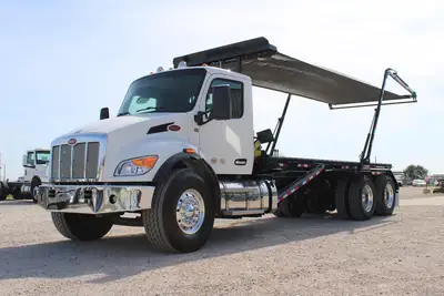 New | in-Stock 2027 PETERBILT 548 Rolloff Trucks Texas US | Roll Off Truck World #1492019