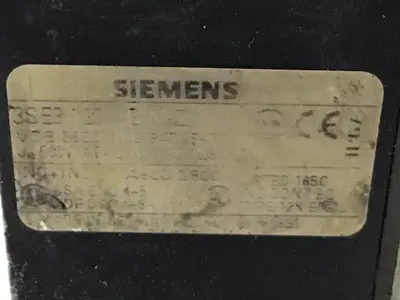 USED SIEMENS 3SE3 120-1GW-Z