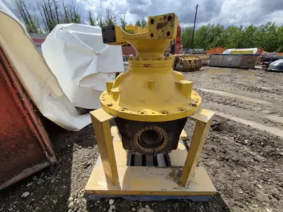 NEW 2017 KOMATSU 561-22-61005