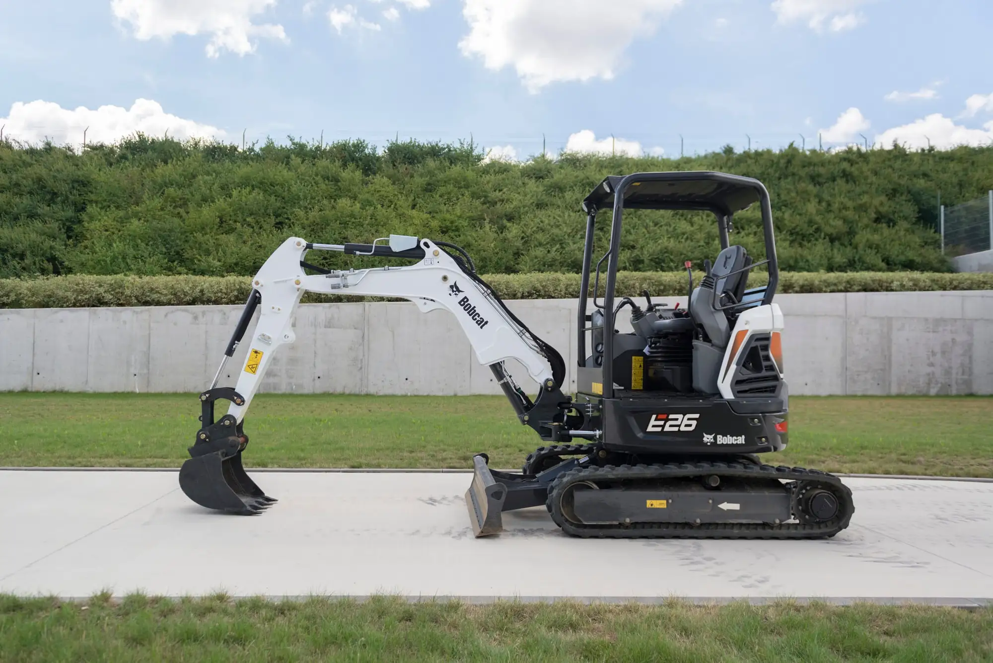 USED 2018 Bobcat E26