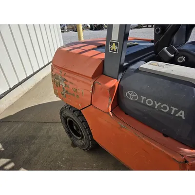 USED TOYOTA 7FGU45