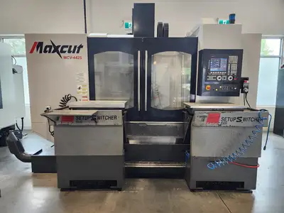 USED 2013 MAXCUT MCV-4425 RH-20