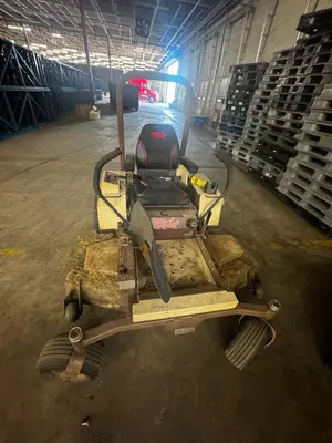 Used _UNKNOWN_ _UNKNOWN_ Mowers North Carolina US | Myron Bowling Auctioneers Inc #1543546
