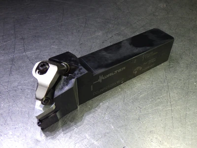 Walter Indexable Lathe Tool Holder 25mm x 25mm Shank DVJNR2525X16-P (LOC632)