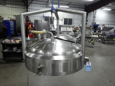 SS APV Insulated Liquid Scaling Hopper