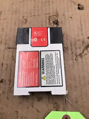 Banner ES-FA-9AA E-Stop Safety Relay Module 24VAC/DC 250mA 1500VA 200W