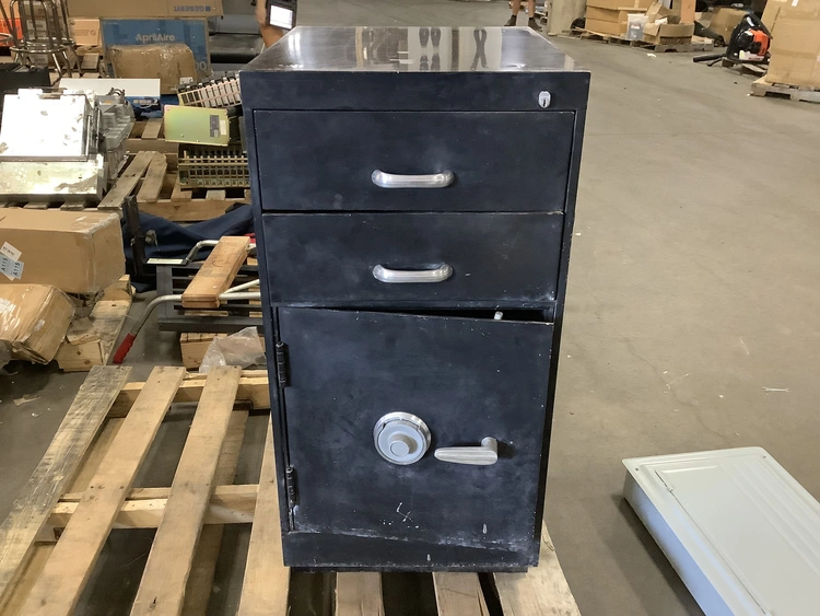 Used _UNKNOWN_ _UNKNOWN_ Safes Michigan US | Miedema Asset Management Group #1308022