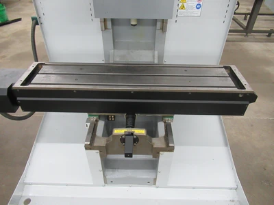 Used 2009 HAAS TM-1 TOOLROOM MILL Vertical Machining Centers Minnesota US | Machinesused.com #1362970
