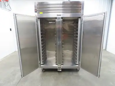 Traulsen RE-232N-ZCF Even Thaw Reach In Cooler Chick fil a Refrigerator 28 Tray
