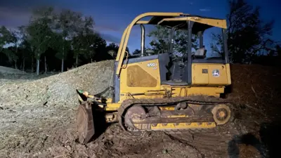USED 2006 Deere 450J LGP