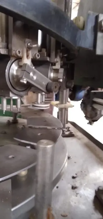 Used 1991 MRM RPF 16 PISTON FILLER LITER PISTONS _UNKNOWN_ Filling Machines Illinois US | Save on Equipment #1259300