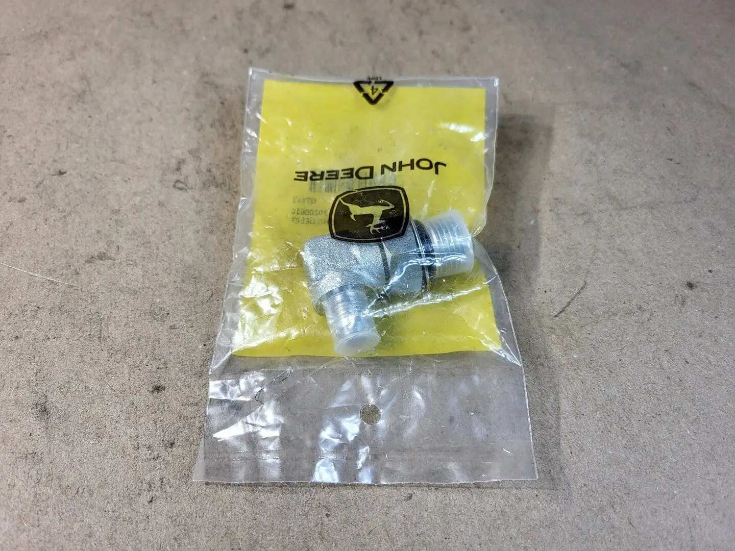 NEW JOHN DEERE A852343