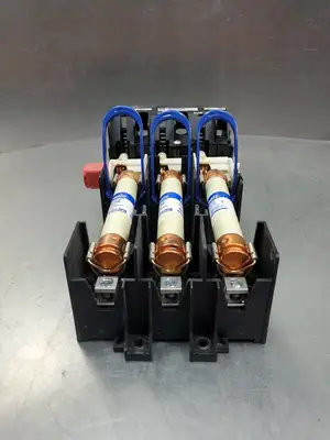 Used Square D 9422FTCF33 Lug Terminal Switch w/TRS15R Fuses Disconnects South Carolina US | Palmetto Automation #1158938
