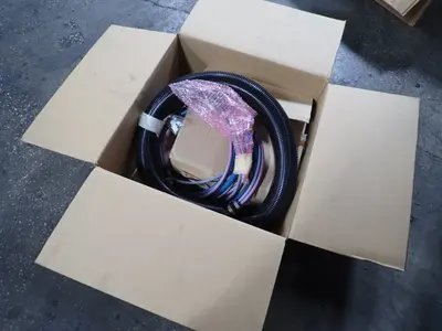 Hoses And Hose Mounting