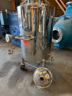 USED STOUT 100 GALLON