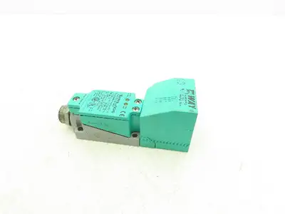 Pepperl + Fuchs NJ40+U4+W Proximity Sensor Switch 20-253VAC Y85592